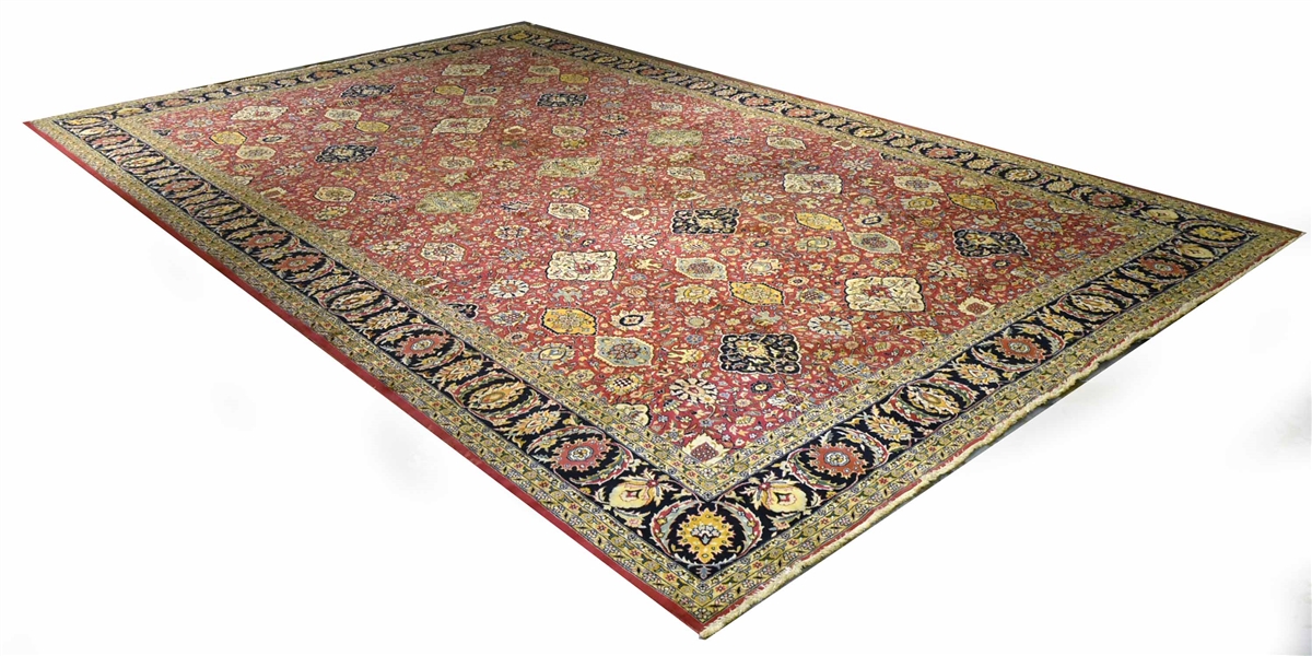 Large Sarouk Style Carpet, 20th C.