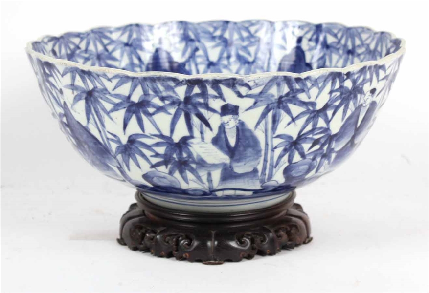 Chinese Blue and White Porcelain Centerpiece Bowl