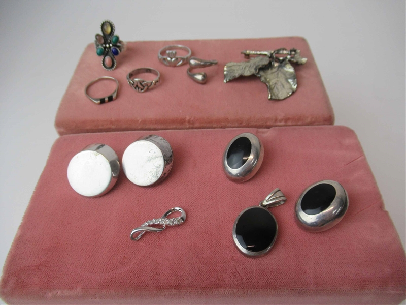 Sterling Silver Assorted Jewelry 