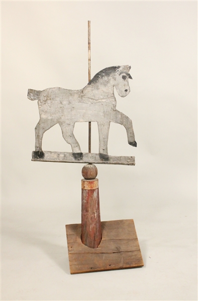 Painted Metal Horse Form Weathervane