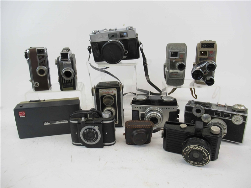 Vintage Group of Assorted Cameras