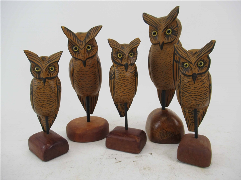 Five Bob Lee Carved Wooden Owls