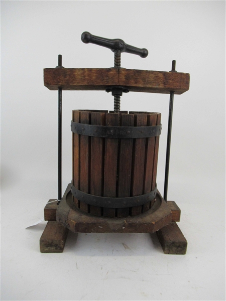 Vintage Oak Grape Wine Table Press