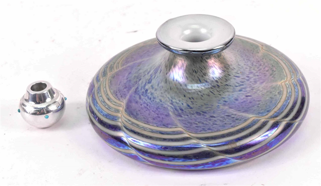 Art Glass Shawan Vase