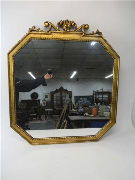 Giltwood Octagonal Form Hanging Wall Mirror