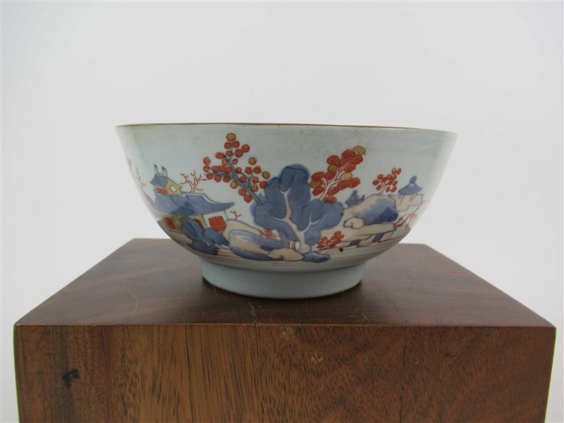 Chinese Export Large Porcelain Center Bowl