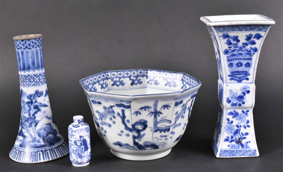 Four Chinese Blue and White Porcelain Articles