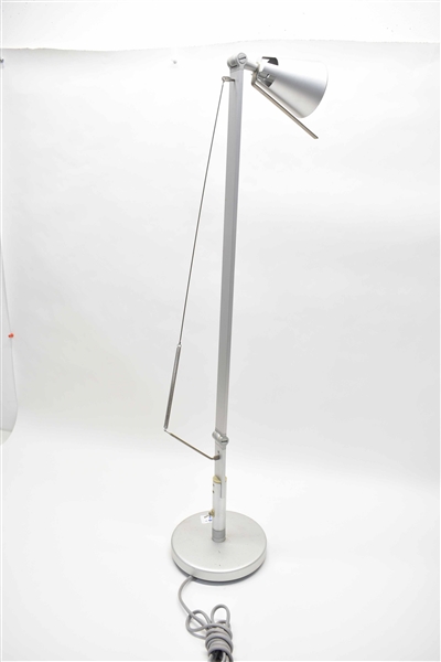 Modern Adjustable Desk Table Lamp