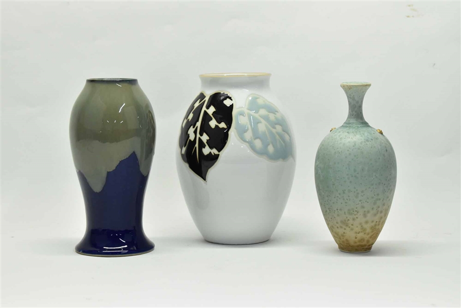 Japanese Porcelain Signed Vase
