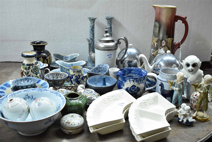 Group of Assorted Ceramics & Porcelains 