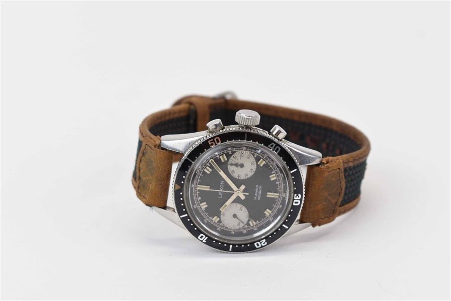 Vintage Lexon Mens Mechanical Chronograph Watch