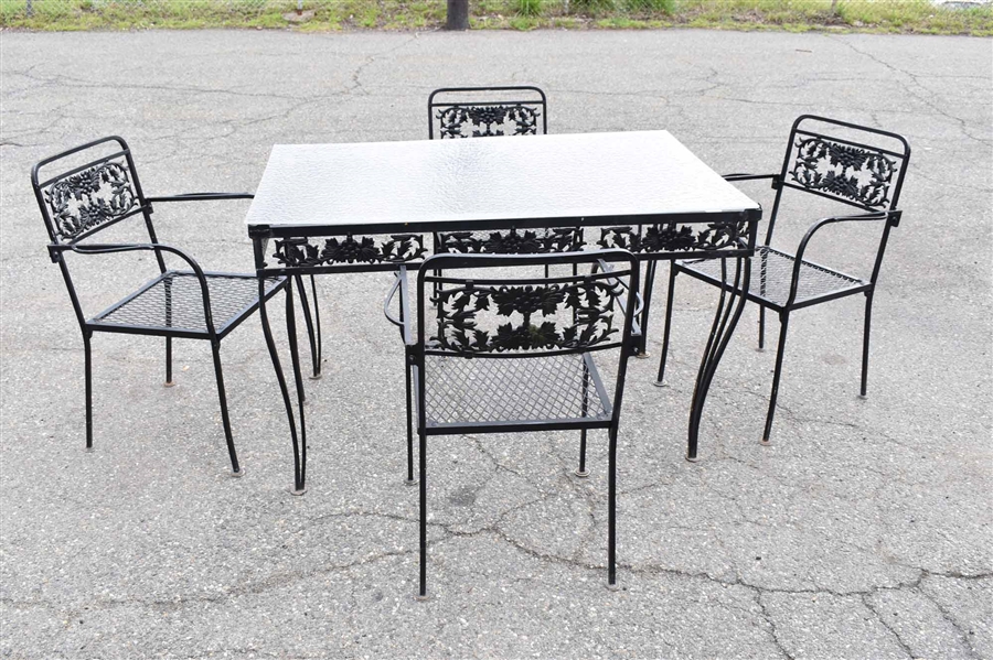 Iron Outdoor Patio Table and Chairs Set