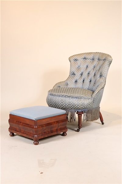 Victorian Upholstered Slipper Chair