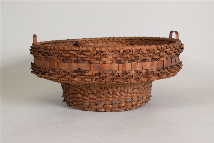 Porcupine-Stained Natural Round Basket