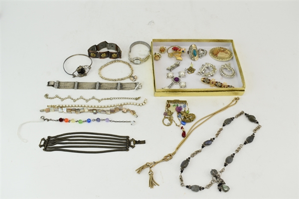 Assorted Vintage Costume Jewelry