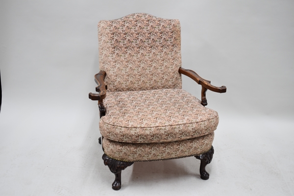 Vintage Victorian Carved Easy Chair