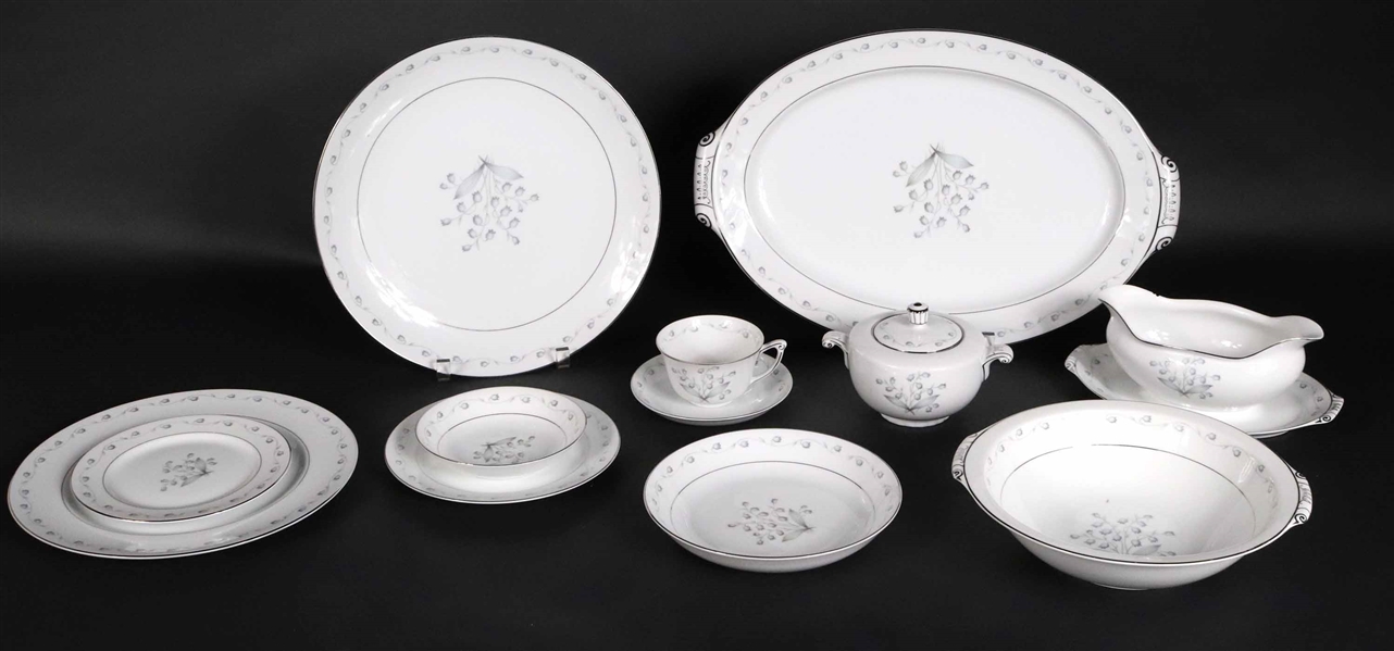 Narumi Floral Decorated Partial Dinner Service