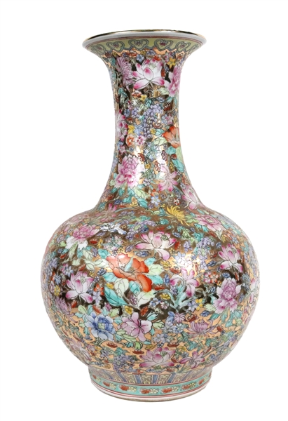 Large Chinese Famille Rose Porcelain Vase