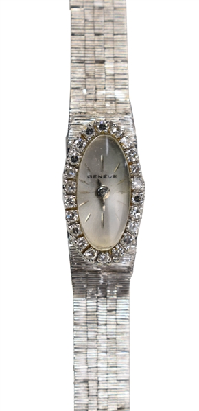 Geneve 14K Gold Vintage Ladies Watch, 22 Diamonds