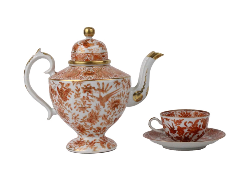 Chinese Export Sacred Bird and Butterfly Teapot