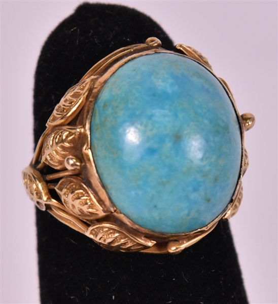 10K Yellow Gold & Oval Turquoise Ring