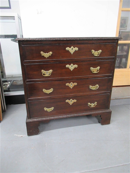 Antique Small Georgian Chest of Drawers 