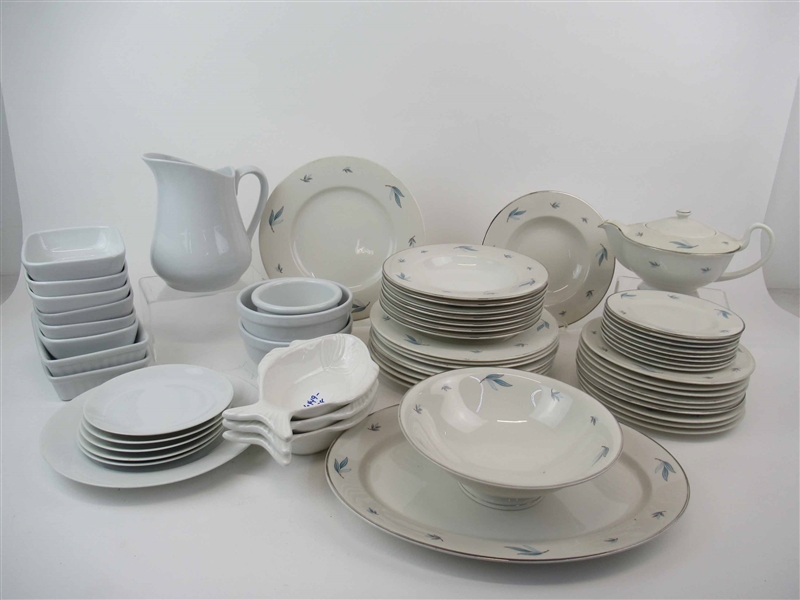 Partial Set Syracuse Celeste Pattern Dinnerware