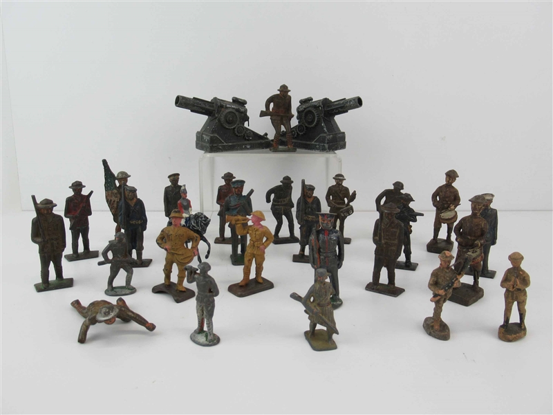 Twenty US WW1 Iron Toy Soldiers