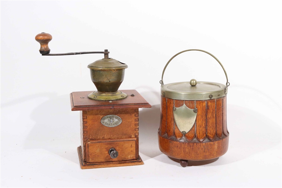 Garantie Wood and Brass Coffee Grinder