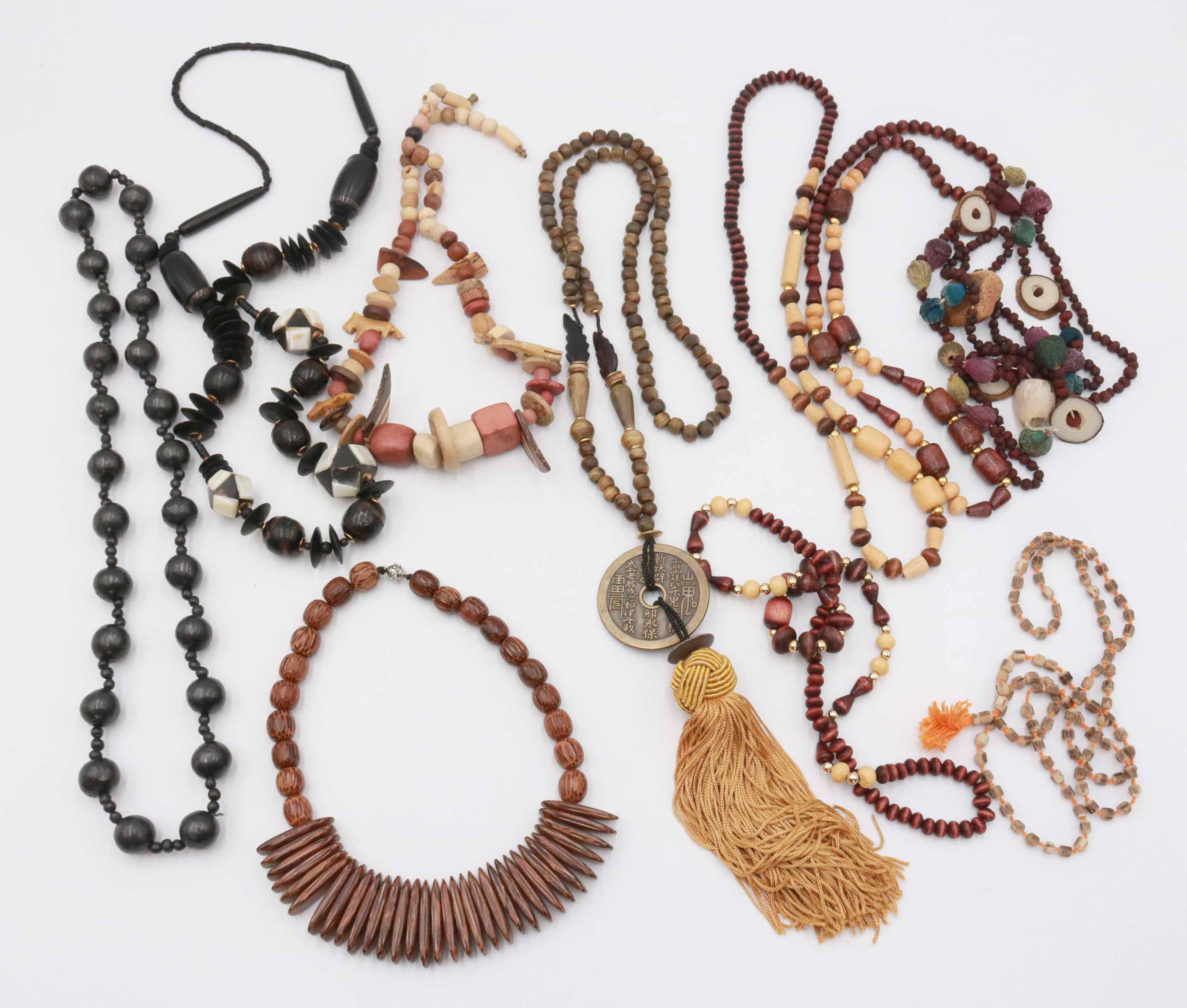 Lot Detail - Ten Beaded Costume Necklaces