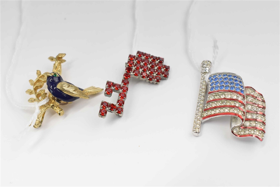 Swarovski Crystal American Flag Pin