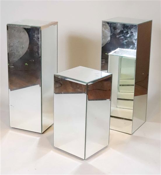 Three Mirrored Pedestals
