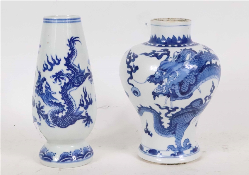 Two Chinese Export Blue & White Vases