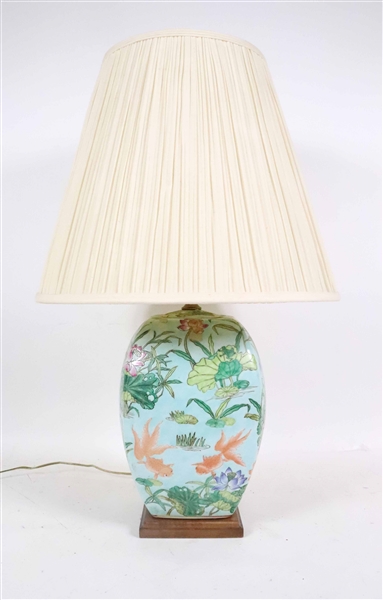 Chinese Export Coy Fish-Decorated Table Lamp
