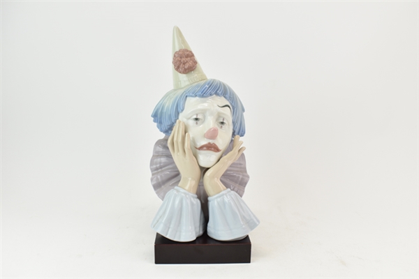 Lladro Sad Clown Bust in Flower Hat