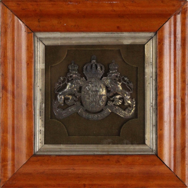 Framed Tole British Royal Heraldic Mount