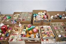 Large Group of Assorted Vintage Christmas Balls